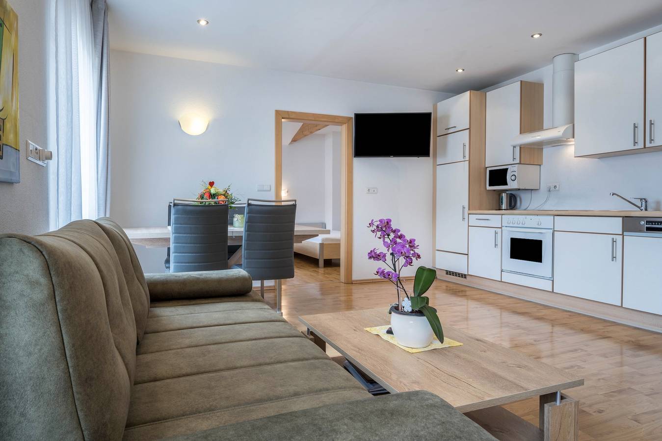 Ganze Wohnung, Ferienwohnung "Klementhof Nr 6" mit Bergblick, Pool, Wlan, Balkon & Garten in Natz, Natz-Schabs