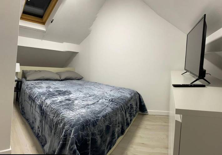 Apartamento de vacaciones para 2 personas, con terraza además de vistas al lago y vistas - 1