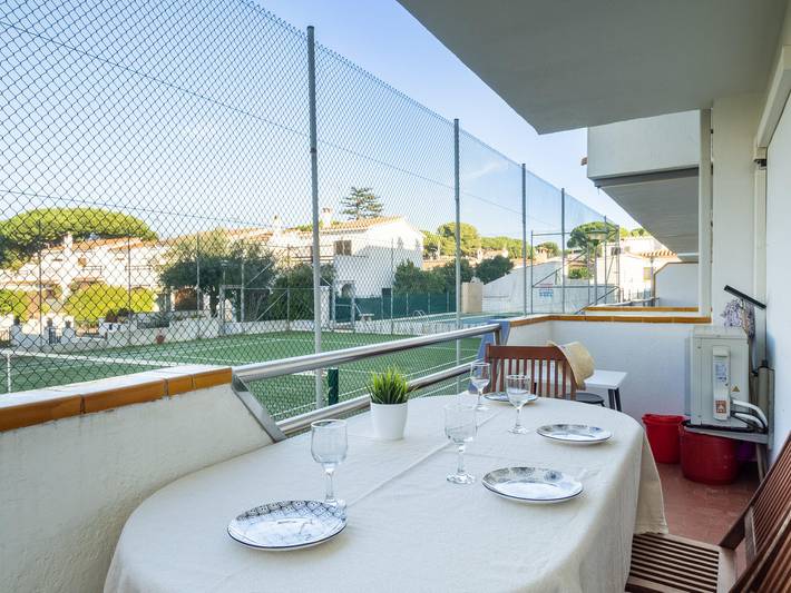 Appartamento intero, Ref. Esplai : apartment with parking, pool and tennis. in L'Escala, Upper Empordà