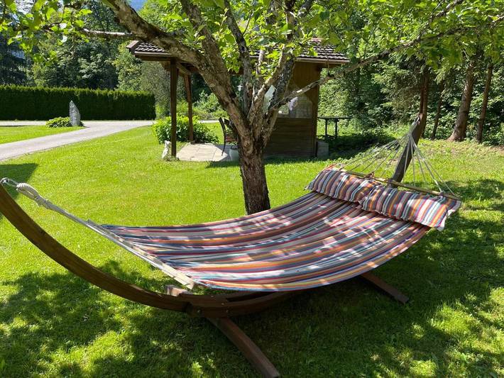 Ferienhaus für 8 Personen, mit Balkon und Terrasse sowie Garten und Ausblick