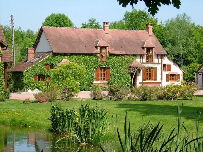 Gîte pour 5 personnes, avec terrasse et jardin - 1