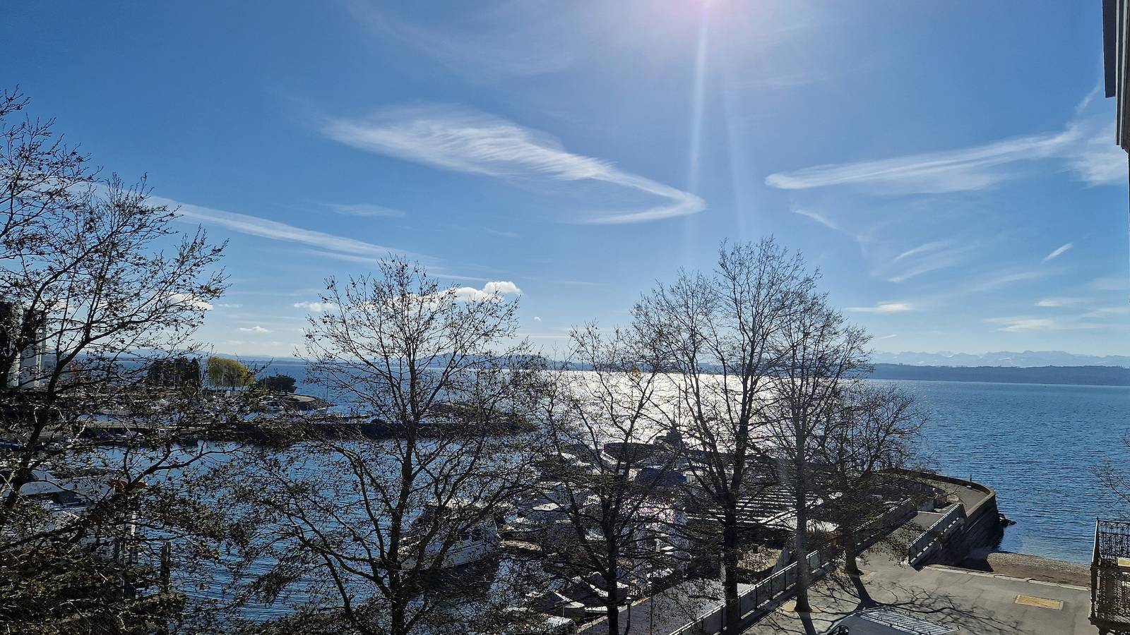 Hôtel Touring au Lac - Queen supérieure, côté port in Neuchâtel, Pays des Trois-Lacs