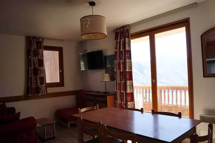 Gîte pour 8 personnes, avec Piscine dans Col De La Croix De Fer