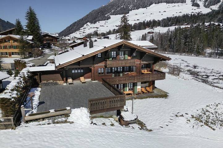 Ferienhaus für 8 Personen, mit Garten
