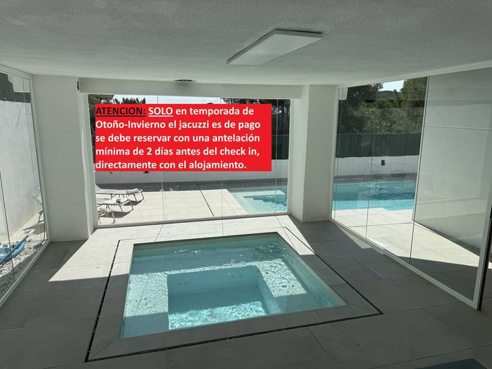 Chalet 'Casablanca-Mountain Retreat' with Mountain View, Wi-Fi and Air Conditioning in Corbera de Llobregat, Barcelona Inland