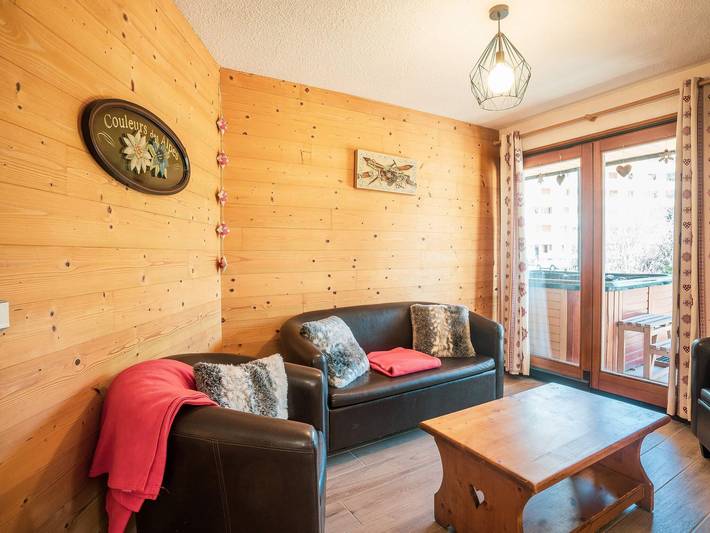 Chalet für 15 Personen, mit Balkon und Whirlpool sowie Garten, kinderfreundlich - 1