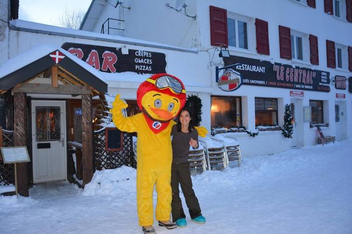 Hôtel pour 4 personnes, avec terrasse et jardin, animaux acceptés dans Station de la Feclaz le Revard - 2