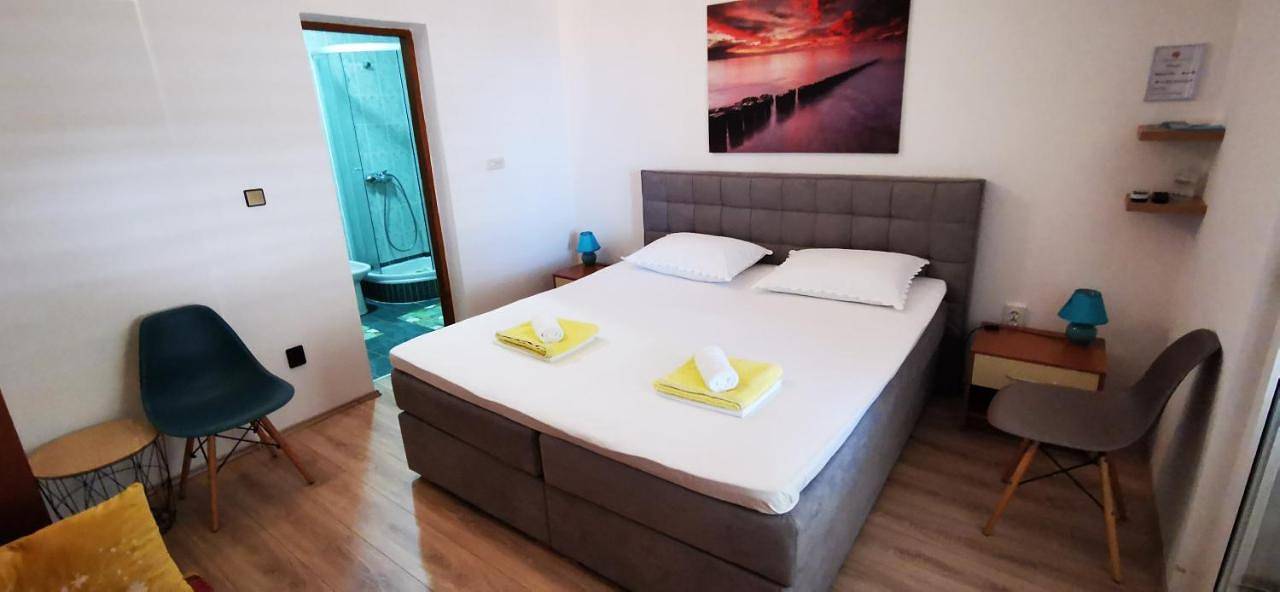 Ganze Wohnung, One-Bedroom Apartment in Kolan, Kolan (Kroatische Adria)