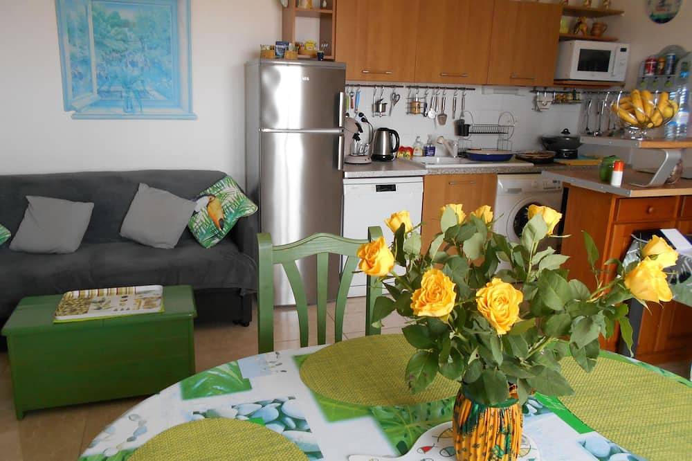Pavillon T3 ***   72m2 Terrasse Vue Mer à 180° , Wifi, Piscine, Internet, Clim, in Saint Pierre la Mer, Fleury
