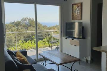 Gîte pour 4 personnes, avec terrasse à Bastia