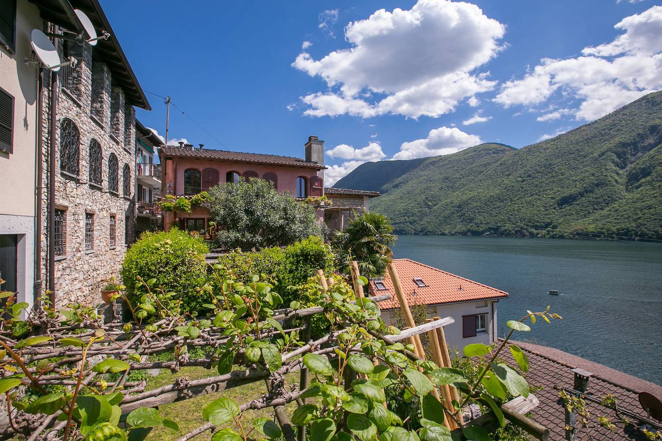 Appartamento intero, Magic Gandria in Lugano, Lago di Lugano