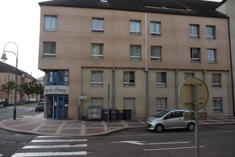 Ganze Wohnung, Studio Sacré Cœur Near Basilica in Paray-le-Monial, Charolles und Umgebung