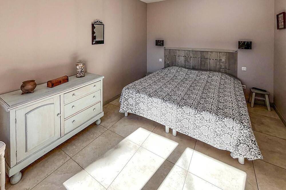 Maison Avec Piscine 1 in Peymeinade, Cannes region