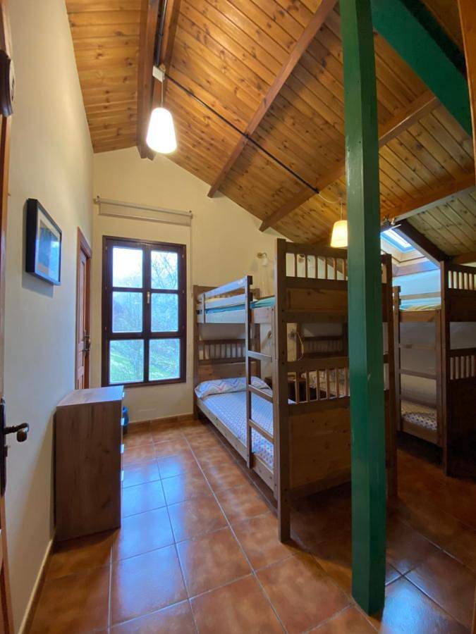 Location de vacances pour 4 personnes, avec terrasse ainsi que jardin et vue, animaux acceptés dans Sotres - 4