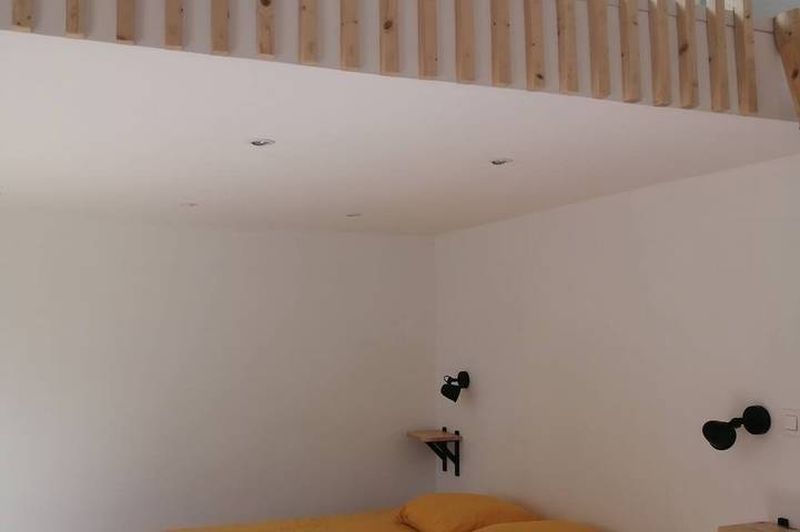 Maison entièrement rénovée ,à 600m de la mer ideale pour passer de bons moments! in Brignogan-Plages, Région de Brest