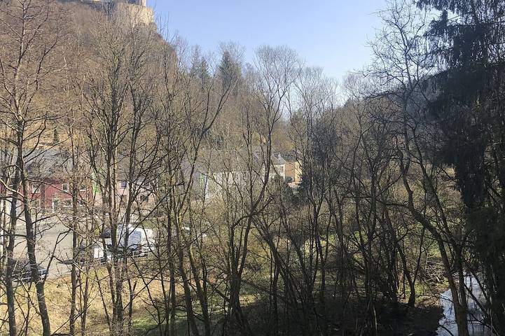 Ferienwohnung für 2 Personen, mit Terrasse und Garten in Schönecken