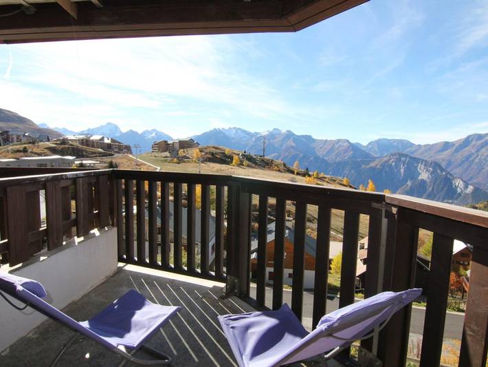 Gîte pour 4 personnes, avec balcon dans Office de Tourisme de l'Alpe d'Huez - 2