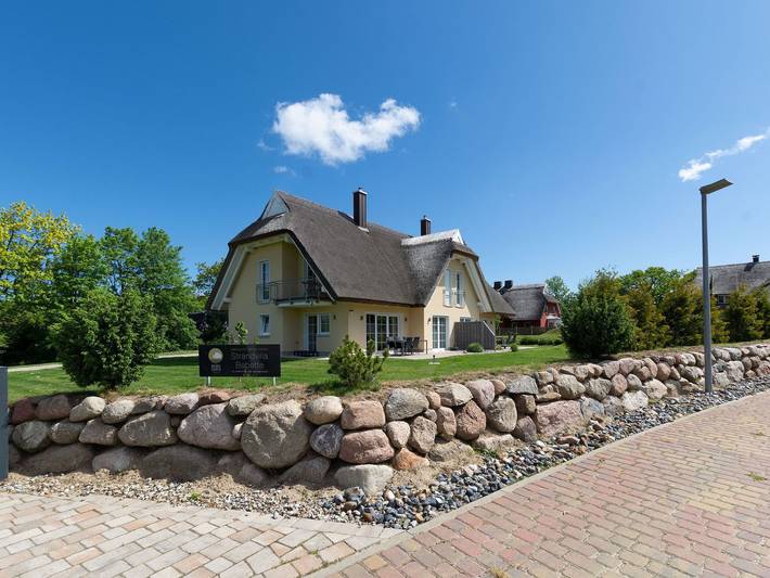 Ferienhaus für 6 Personen, mit Balkon und Terrasse sowie Garten und Sauna in Lobbe