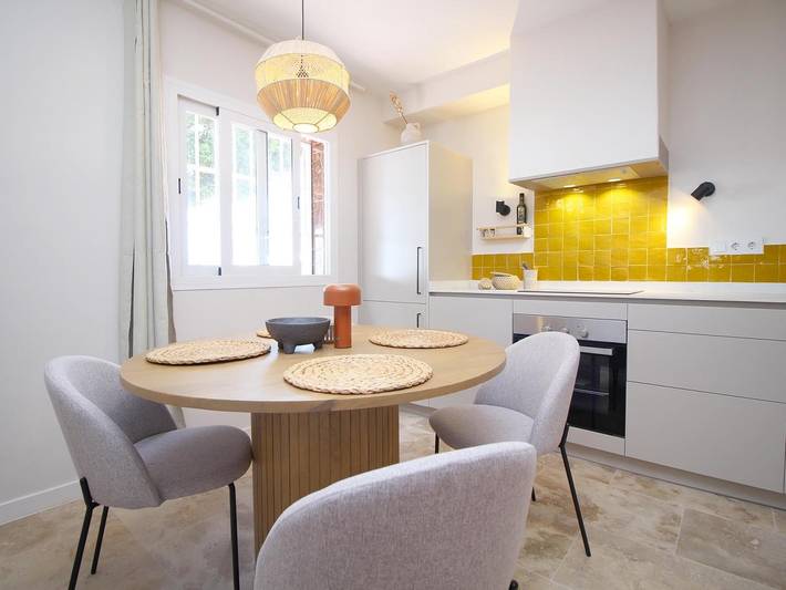 Location de vacances pour 6 personnes, avec Vue sur l’océan dans El Palo (Málaga)