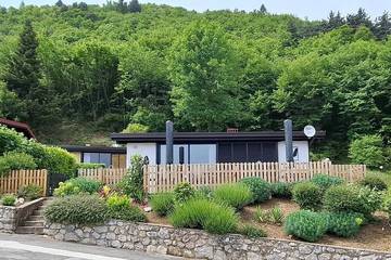 Ferienhaus für 6 Personen, mit Pool und Garten sowie Terrasse am Gardasee