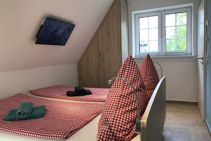Ferienhaus für 6 Personen, mit Sauna und Garten in Bispingen - 2