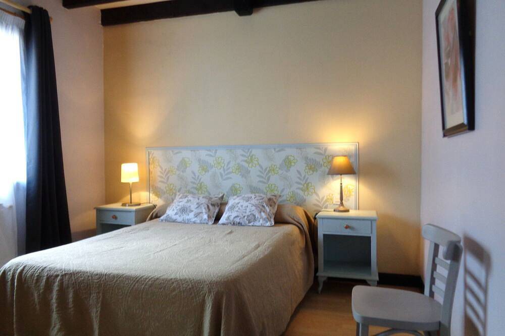 Beautiful View Over The Txingudi Bay And The Town in Hendaye, Bayonne und Umgebung