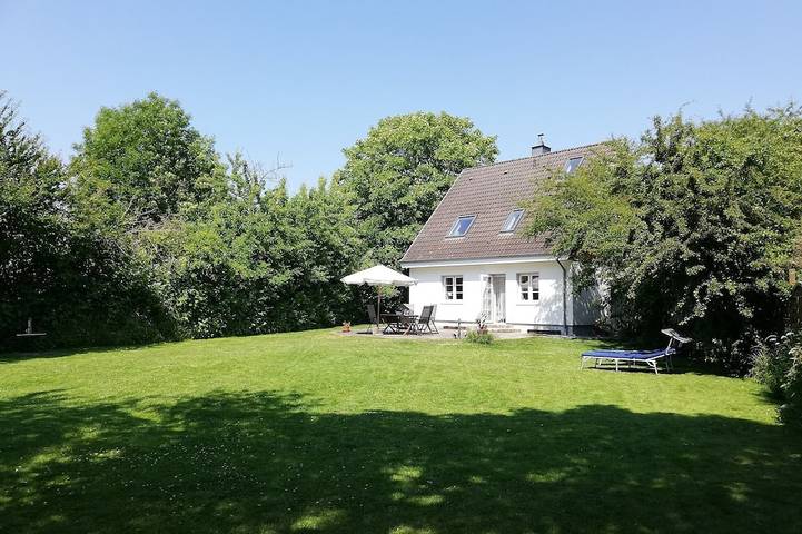 Ferienhaus für 4 Personen, mit Garten in Büsum-Wesselburen