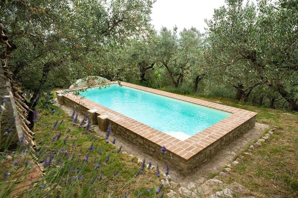 Casale Elegante con Piscina e Vista Colline x8 in Collazzone, Perugia e dintorni
