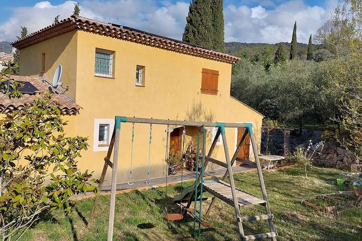 Villa for 8 people, with garden and pool as well as terrace - 1