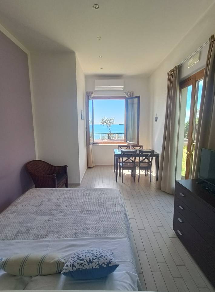 Ferienwohnung für 2 Personen, mit Garten und Ausblick in Livorno - 2