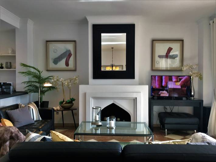 Apartamento para 5 personas, con vistas y jardín en Casares Costa