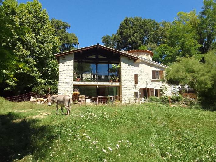Cottage pour 2 personnes, avec jardin et vue, adapté aux familles à Dauphin (homonymie)