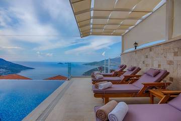 Villa pour 4 personnes, avec jardin et balcon à Kalkan