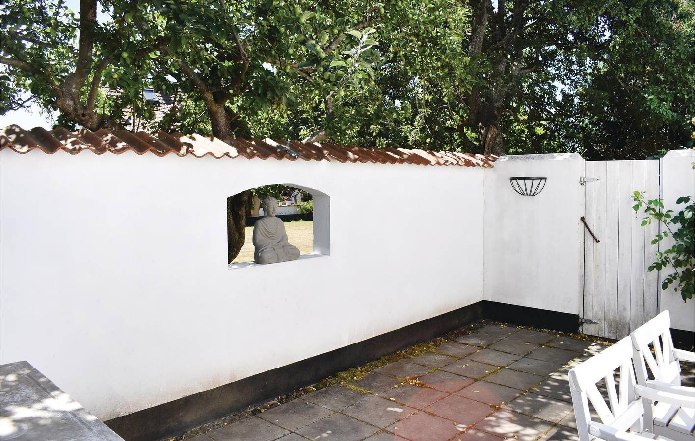 Hel semesterlägenhet, Lägenhet för 2 Personer med terass in Österlen