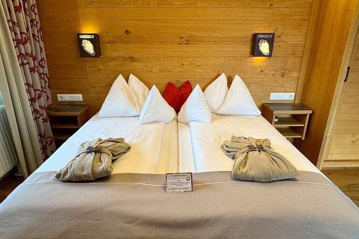 Ferienhaus für 2 Personen, mit Sauna und Balkon sowie Pool, mit Haustier