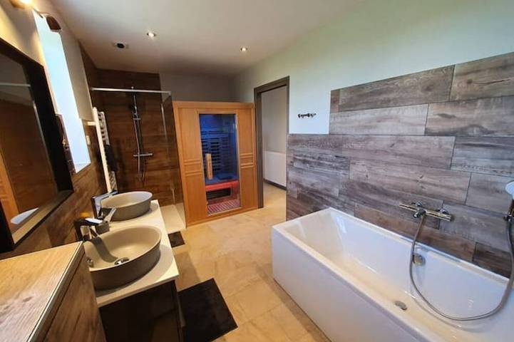 Gîte pour 5 personnes à Saint-Jean-Saint-Maurice-sur-Loire - 4