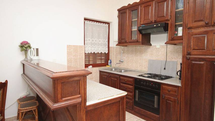 Ferienwohnung für 8 Personen, mit Terrasse, mit Haustier in Vrsi - 4