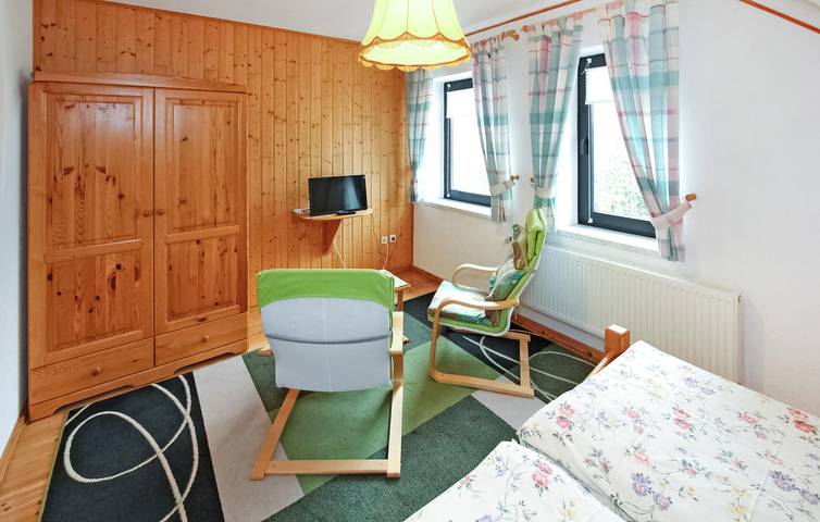 Ferienwohnung für 2 Personen, mit Terrasse in Userin - 4