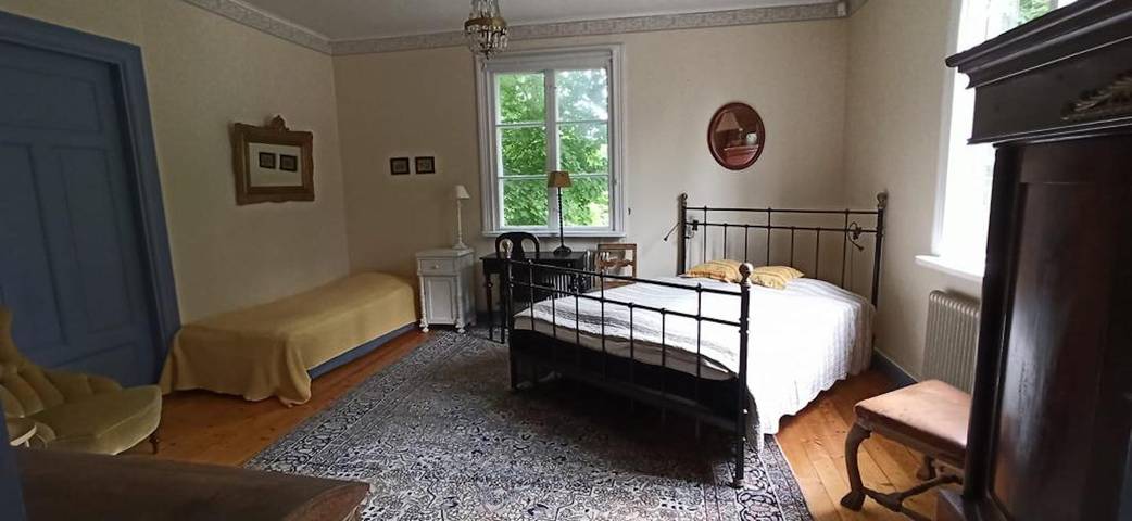 Hus för 20 Personer med trädgård in Kronobergs
