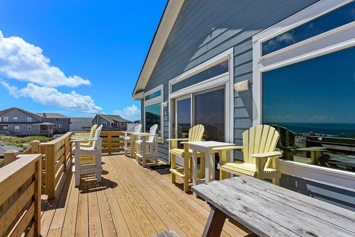 Vacation house for 14 people, with balcony and hot tub, with pets in Nags Head