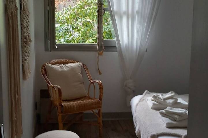 Location de vacances pour 2 personnes, avec jardin à Saint-Just-le-Martel - 4