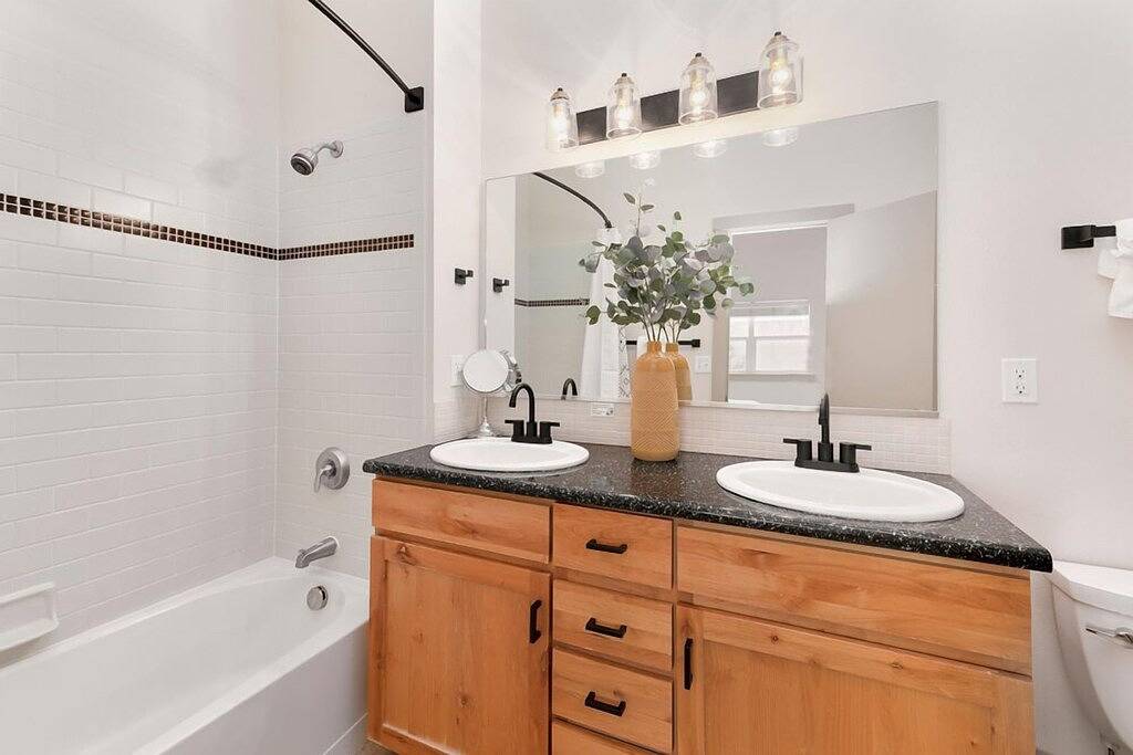 Hip Old Town North Gem! Near Breweries and River! in Fort Collins, Larimer County