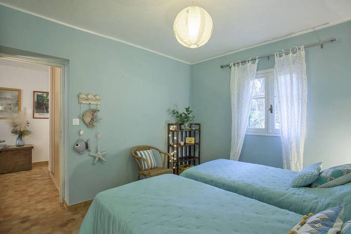 Location de vacances pour 6 personnes, avec jardin ainsi que terrasse et jacuzzi à Sorbo-Ocagnano - 2