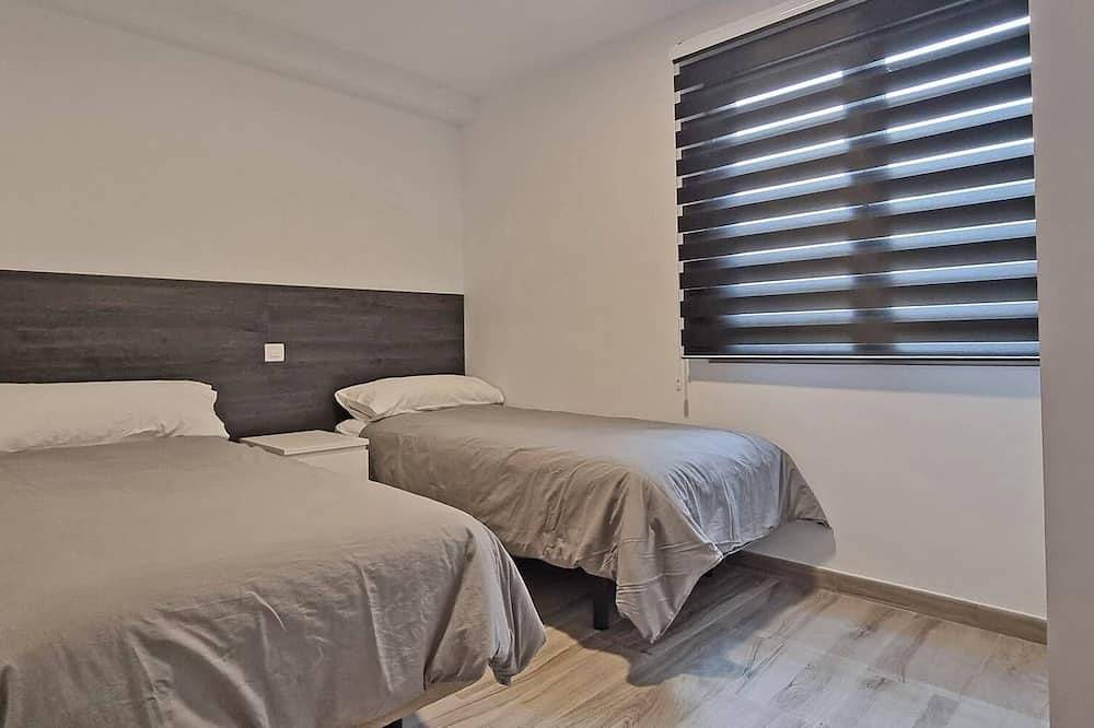 Apartamento entero, Costa azul 3 derecha in Puerto Naos, Los Llanos de Aridane