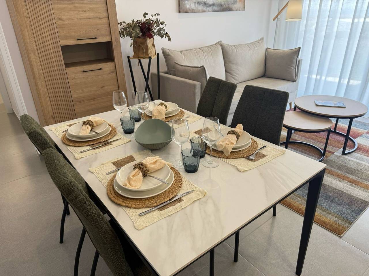 Apartamento entero, Apartamento 'La Manga Sunrise' con piscina comunitaria, Wi-Fi y aire acondicionado in Los Miradores del Puerto, San Javier