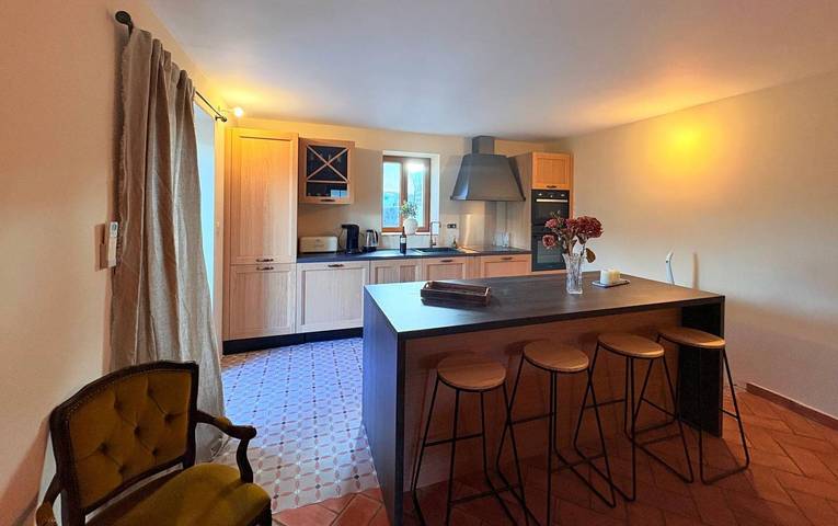 Gîte pour 4 personnes, avec vue et piscine à Sartène - 4