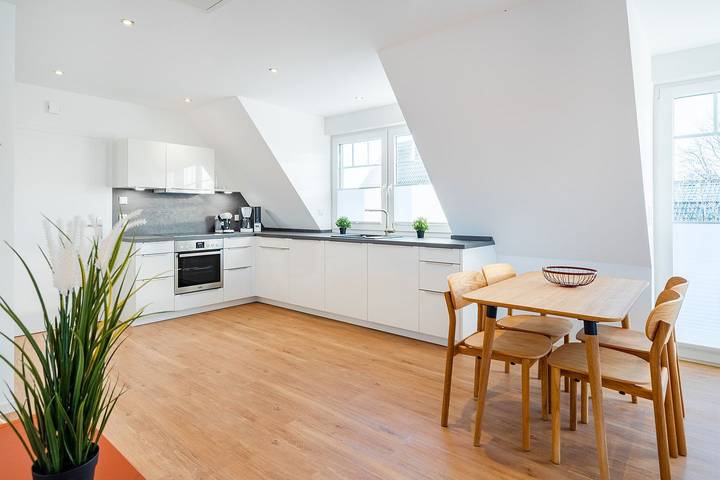 Ferienwohnung für 2 Personen, mit Balkon in Greetsiel - 2