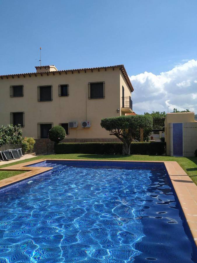 Villa with Private Pool in Pedreguer, Costa Blanca