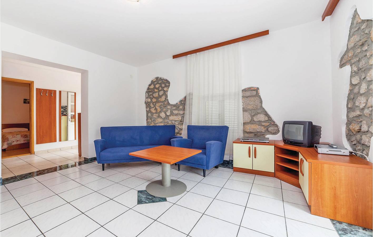 Geheel vakantieappartement, Vakantieappartement voor 5 personen met terras in Tribalj, Primorje-Gorski Kotar