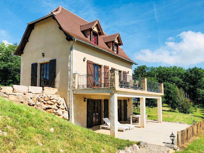 Location de vacances pour 4 personnes, avec Terrasse et Jardin à Cajarc